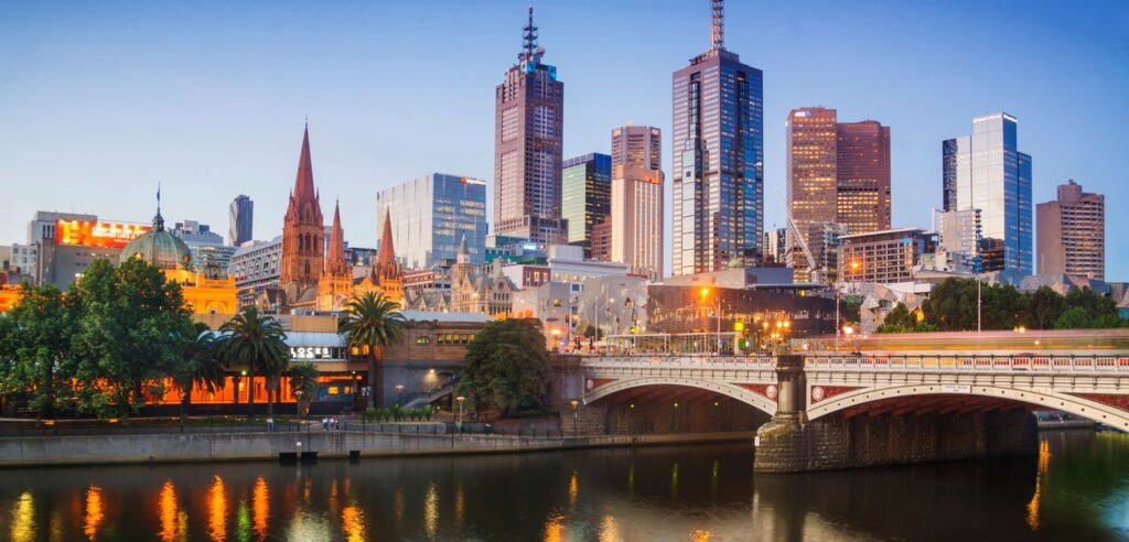 Melbourne city skyline and Princes Bridge at dusk
